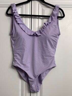 NWT Vero Moda Sz Large Lavender Frilled Neck Knit One-Piece Swimsuit Regular Fit